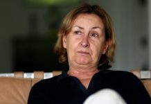 Kad vas neko javno vređa i ponižava, traži svađu: Ovo je rečenica koja će ga spustiti na mesto, kulturno a efikasno Kad vas neko javno vređa i ponižava, traži svađu: Ovo je rečenica koja će ga spustiti na mesto, kulturno a efikasno - featured image