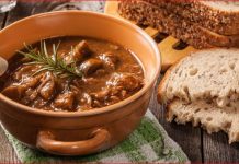 ČUVENI KUHAR OTKRIO RECEPT ZA PRAVI GULAŠ: Zbog 1 sastojka meso bude mekano kao duša, a saft preukusan🍲🍲🍲 ČUVENI KUHAR OTKRIO RECEPT ZA PRAVI GULAŠ: Zbog 1 sastojka meso bude mekano kao duša, a saft preukusan🍲🍲🍲 - featured image