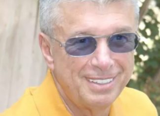 Sto puta ste je vidjeli na televiziji, a niste znali da je sestra Saše Popovića: On joj nije dao da priča o tome, sramota ga? Sad kad je oboIio javno zakukala.. Sto puta ste je vidjeli na televiziji, a niste znali da je sestra Saše Popovića: On joj nije dao da priča o tome, sramota ga? Sad kad je oboIio javno zakukala.. - featured image