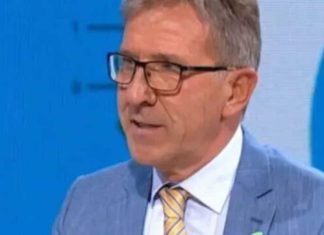 U KISELOM ORGANIZMU NASTAJU I NAJTEŽE BOLESTI: Doktor Ivanov otkrio kako sa 4 badema zaliječiti želudac, a evo šta je rekao o sodi bikarboni