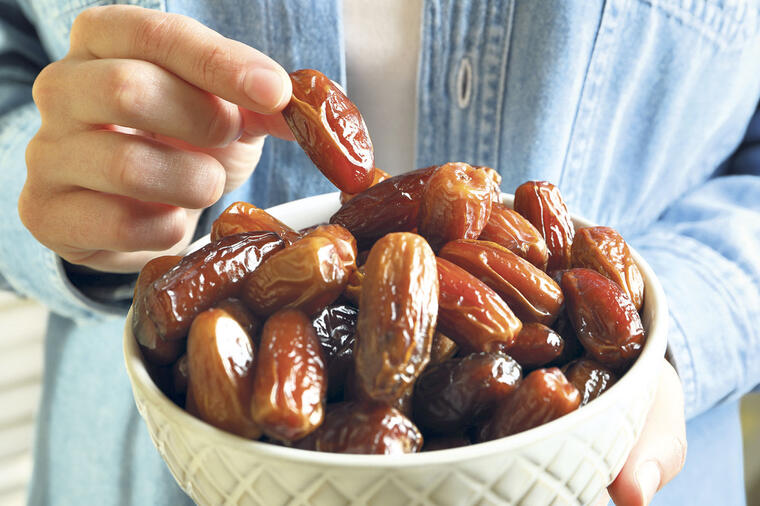 3 URME DNEVNO ZA ORGANIZAM ČINE ČUDA: Evo zašto su toliko ZDRAVE i kad ih je najbolje JESTI - featured image 3 URME DNEVNO ZA ORGANIZAM ČINE ČUDA: Evo zašto su toliko ZDRAVE i kad ih je najbolje JESTI - featured image