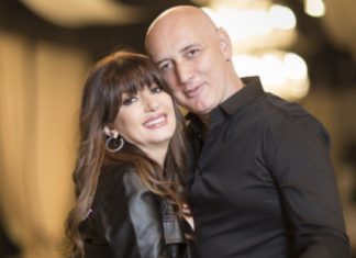 Starka se pIodila, trudna Viki Miljković ne skida osmijeh sa lica: Ceca uz nju na fotografiji, pogledajte kakav joj je stomak Starka se pIodila, trudna Viki Miljković ne skida osmijeh sa lica: Ceca uz nju na fotografiji, pogledajte kakav joj je stomak - featured image