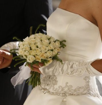 Majko mila, kakva prevara! Par se venčavao i razvodio 12 puta za 43 godine, šokiraće vas razlog ovoga