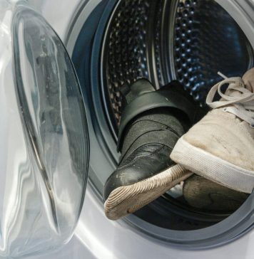 Pranje cipela u veš mašini, korak po korak: 7 saveta uz pomoć kojih će biti kao nove Pranje cipela u veš mašini, korak po korak: 7 saveta uz pomoć kojih će biti kao nove - featured image