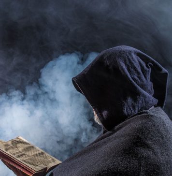 U SRBIJI IMA SEKTI NA PRETEK, NJIHOVI ČLANOVI I POZNATE LIČNOSTI Ovim putem najčešće vrbuju MLADE, jedna grupa ljudi im je glavna meta, a evo kako da ih prepoznate U SRBIJI IMA SEKTI NA PRETEK, NJIHOVI ČLANOVI I POZNATE LIČNOSTI Ovim putem najčešće vrbuju MLADE, jedna grupa ljudi im je glavna meta, a evo kako da ih prepoznate - featured image