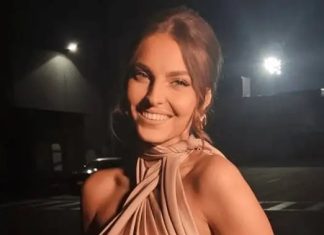 PRVE SLIKE DUŠKA I ĐŽEJLE ZAJEDNO u zagrljaju!!! Par blista od sreće!!NE ŽELE VIŠE NIŠA DA KRIJU!!! Atina KIPTI od ljubomore PRVE SLIKE DUŠKA I ĐŽEJLE ZAJEDNO u zagrljaju!!! Par blista od sreće!!NE ŽELE VIŠE NIŠA DA KRIJU!!! Atina KIPTI od ljubomore - featured image