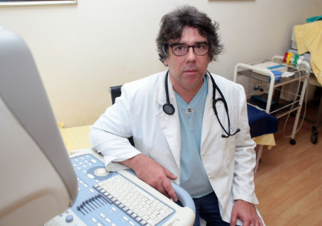 Umor i stres utiču loše na srce: Prof. dr Predrag Mitrović otkrio šta svi odmah treba da promenimo - featured image