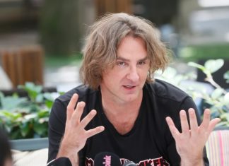 (FOTO) “Više nećemo sarađivati” Željko Mitrović usred noći saopštio neočekivanu vijest, pa najavio nove otkaze