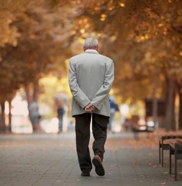 Doktorica objašnjava od kojeg roditelja naslijeđujemo životni vijek: Postoje 2 navike koje nam produžuju život, a nisu ishrana i san Doktorica objašnjava od kojeg roditelja naslijeđujemo životni vijek: Postoje 2 navike koje nam produžuju život, a nisu ishrana i san - featured image