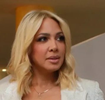 SAD I OVO, ŠTA JE S TOBOM ŽENO? lSPLlVA0 KUĆNl SNlMAK MlLlCE T0D0ROVlĆ! Pjevačica pravi P0ZE i radi ovo! SVI U Š0KU SAD I OVO, ŠTA JE S TOBOM ŽENO? lSPLlVA0 KUĆNl SNlMAK MlLlCE T0D0ROVlĆ! Pjevačica pravi P0ZE i radi ovo! SVI U Š0KU - featured image