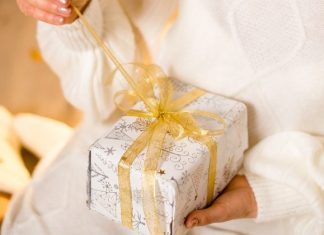 POKLONE OD OVIH LJUDI TREBA ODMAH BACITI ILI SPALITI: Nikako ih ne unosite u kuću POKLONE OD OVIH LJUDI TREBA ODMAH BACITI ILI SPALITI: Nikako ih ne unosite u kuću - featured image