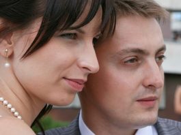 “Moj tata je zatekao majku i strica kako se ljube”: Prelepa ljubavna priča koja je šokirala Srbe završila se tragično "Moj tata je zatekao majku i strica kako se ljube": Prelepa ljubavna priča koja je šokirala Srbe završila se tragično - featured image