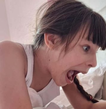 Ovo je najmoćnija poza za ženski užitak – a većina parova je pogrešno izvodi Ovo je najmoćnija poza za ženski užitak – a većina parova je pogrešno izvodi - featured image