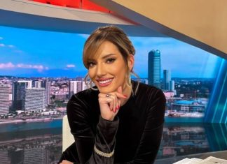 Jovana Joksimović bez trunke šminke i naočarima za vid: Niko je još nikada nije video u ovom izdanju (FOTO) Jovana Joksimović bez trunke šminke i naočarima za vid: Niko je još nikada nije video u ovom izdanju (FOTO) - featured image