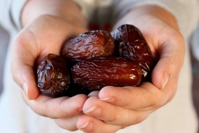 AKO POJEDETE 3 HURME SVAKI DAN, u vašem tijelu će se desiti OVIH 8 STVARI: To će vas preporoditi - featured image