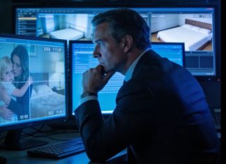 Ono što je vidio kroz skrivenu kameru između sluškinje i kćeri ostavilo ga je bez teksta – mynraa Ono što je vidio kroz skrivenu kameru između sluškinje i kćeri ostavilo ga je bez teksta – mynraa - featured image