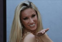 Rada Manojlović konačno priznala: On je moja srodna duša…Pogledajte novog Radinog dečka, svima jako poznat…. Rada Manojlović konačno priznala: On je moja srodna duša…Pogledajte novog Radinog dečka, svima jako poznat…. - featured image