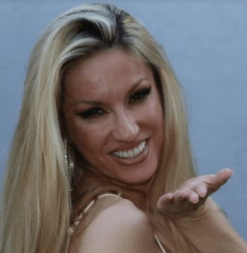 Rada Manojlović konačno priznala: On je moja srodna duša…Pogledajte novog Radinog dečka, svima jako poznat…. Rada Manojlović konačno priznala: On je moja srodna duša…Pogledajte novog Radinog dečka, svima jako poznat…. - featured image