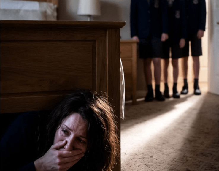 Sakrila sam se ispod kreveta i čula istinu koju nijedna majka ne želi da zna - featured image