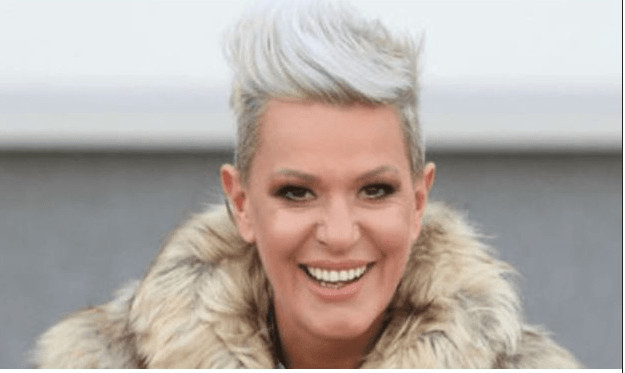 Muž Tijane Dapčević deda može da joj bude, sav SIJED, duga neuredna brada puna ostataka hrane! 0GAVNO, POGLEDAJTE KAKO IZGLEDA (FOTO) - featured image