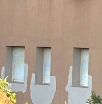 Zabranjeno je postavljati klime na fasade zgrada, ljudi su zgroženi time kako se Dalmatinac snašao