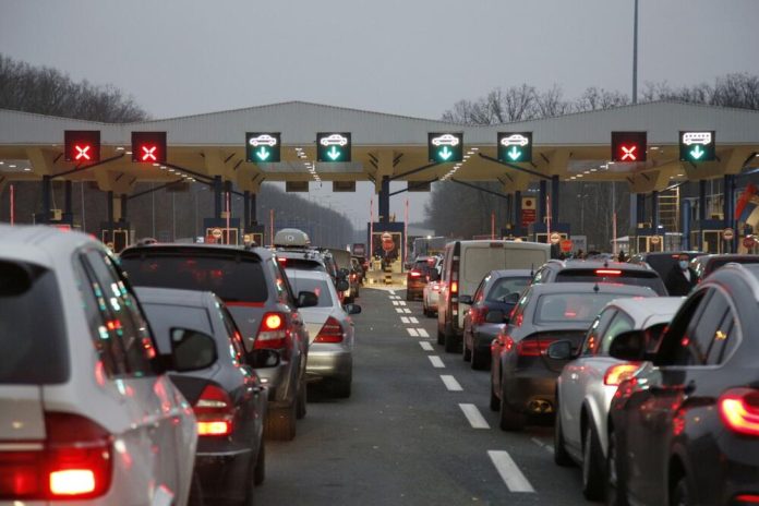 OBAVEZAN DOKUMENT KOJI SVAKI VOZAČ MORA DA IMA: Mnogi zaboravljaju na ovu stvar, a može skupo da vas košta - featured image
