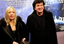 Pevač (66) ostavio SUPRUGU posle 33 godina braka, pa progovorio o NOVOJ PARTNERKI KOJA MU JE UKRALA SRCE: “To je nešto NOVO, nešto DRUGAČIJE” Pevač (66) ostavio SUPRUGU posle 33 godina braka, pa progovorio o NOVOJ PARTNERKI KOJA MU JE UKRALA SRCE: "To je nešto NOVO, nešto DRUGAČIJE" - featured image