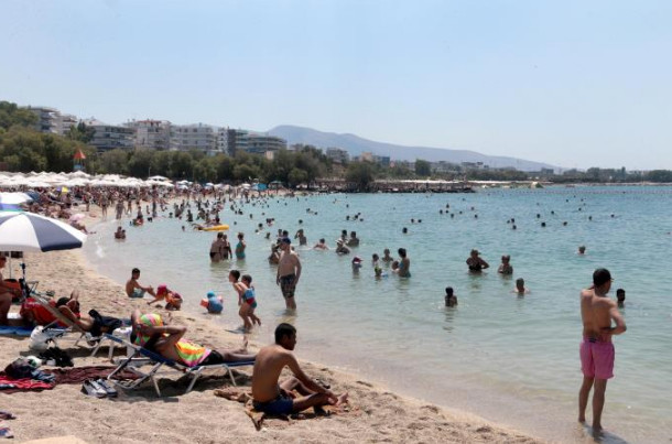 Horor na plažama u Grčkoj:! Srpski turisti u strahu: Ova strahota se pojavila na obali- Svi počeli da bježe glavom bez obzira (FOTO) - featured image