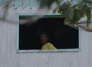 MISLILI SU DA JE LUD, A ONDA… Ovaj čovek već 39 godina živi u potpunoj samoći, na mestu gde sve što imamo NEMA VREDNOST! MISLILI SU DA JE LUD, A ONDA… Ovaj čovek već 39 godina živi u potpunoj samoći, na mestu gde sve što imamo NEMA VREDNOST! - featured image