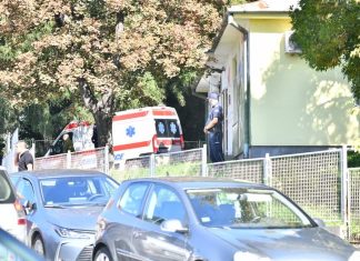 “Da smo znali šta se nalazi u začinu…”: Dečak pojeo obrok, a porodica dečaka ostala slomljena nakon tragedije “Da smo znali šta se nalazi u začinu…”: Dečak pojeo obrok, a porodica dečaka ostala slomljena nakon tragedije - featured image