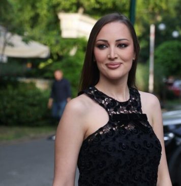 “RAZIŠLI SMO SE, SVAKO JE KRENUO SVOJIM PUTEM” Aleksandra Prijović proživela veliku izdaju: Varao sam je, neka ona prizna svoj greh… “RAZIŠLI SMO SE, SVAKO JE KRENUO SVOJIM PUTEM” Aleksandra Prijović proživela veliku izdaju: Varao sam je, neka ona prizna svoj greh… - featured image