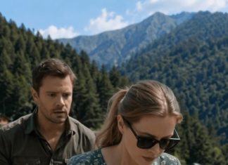 Suprug je namerno gurnuo svoju slepu ženu sa delimično urušenog mosta pravo u nabujalu reku, nadajući se da će je se zauvek rešiti i da će sve izgledati kao nesrećan slučaj. Ali nije ni slutio kakvu tajnu njegova supruga krije niti kako će se taj dan završiti po njega… 😨 Suprug je namerno gurnuo svoju slepu ženu sa delimično urušenog mosta pravo u nabujalu reku, nadajući se da će je se zauvek rešiti i da će sve izgledati kao nesrećan slučaj. Ali nije ni slutio kakvu tajnu njegova supruga krije niti kako će se taj dan završiti po njega… 😨 - featured image