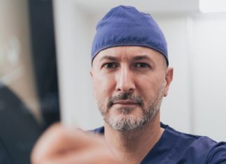 Tokom 30 godina u onkologiji, video sam sve i mogu reći: Ova 3 tipa ljudi najređe obolevaju od raka Tokom 30 godina u onkologiji, video sam sve i mogu reći: Ova 3 tipa ljudi najređe obolevaju od raka - featured image