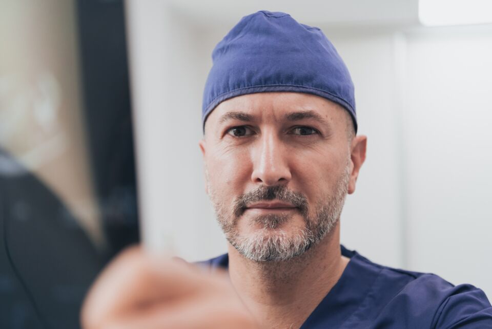 Tokom 30 godina u onkologiji, video sam sve i mogu reći: Ova 3 tipa ljudi najređe obolevaju od raka - featured image Tokom 30 godina u onkologiji, video sam sve i mogu reći: Ova 3 tipa ljudi najređe obolevaju od raka - featured image