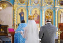 Predanje sa Ostroga o prekinutom vjenčanju i sveštenikovim riječima koje su, prema priči, promijenile tok jednog života Predanje sa Ostroga o prekinutom vjenčanju i sveštenikovim riječima koje su, prema priči, promijenile tok jednog života - featured image