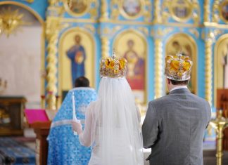 Predanje sa Ostroga o prekinutom vjenčanju i sveštenikovim riječima koje su, prema priči, promijenile tok jednog života Predanje sa Ostroga o prekinutom vjenčanju i sveštenikovim riječima koje su, prema priči, promijenile tok jednog života - featured image