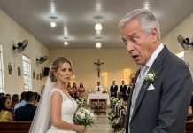 Prije nego što sam krenuo prema oltaru, moj trogodišnji unuk uhvatio me za ruku i šapnuo: „Djede, ona je ozlijedila mamu dok te nije bilo.” Prije nego što sam krenuo prema oltaru, moj trogodišnji unuk uhvatio me za ruku i šapnuo: „Djede, ona je ozlijedila mamu dok te nije bilo.” - featured image