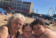 😱💔 Moja svekrva godinama je prekomjerno hranila moje dvije kćeri, tvrdeći da to radi za njihovo zdravlje. Ali kada se moja mlađa kći onesvijestila na plaži, liječnici su otkrili nešto ZASTRAŠUJUĆE. A kada su pitali što je baka potajno miješala u njihovu hranu, UKOČILA SAM SE OD UŽASA… 💔🥺‼️ 😱💔 Moja svekrva godinama je prekomjerno hranila moje dvije kćeri, tvrdeći da to radi za njihovo zdravlje. Ali kada se moja mlađa kći onesvijestila na plaži, liječnici su otkrili nešto ZASTRAŠUJUĆE. A kada su pitali što je baka potajno miješala u njihovu hranu, UKOČILA SAM SE OD UŽASA… 💔🥺‼️ - featured image